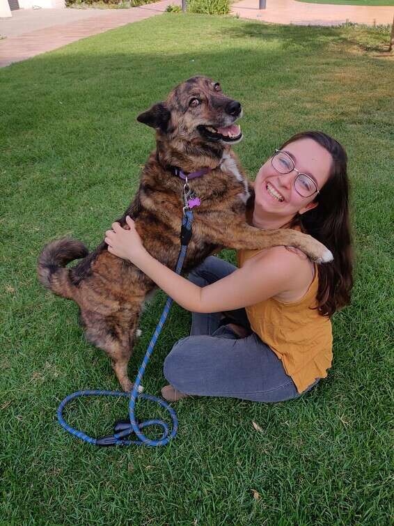 אסתי מלכביץ' עם הכלבה ג'וי. "לא מבינה איך חייתי בלעדיה" 